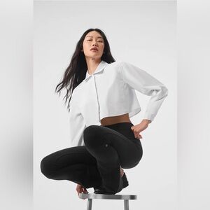 BNWT Alo Yoga Cropped Button Up Take Me Out Shirt White